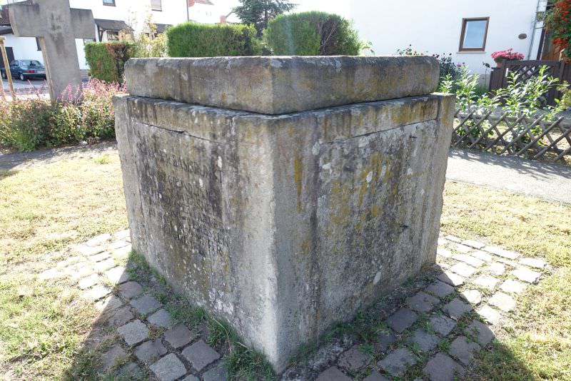 Base stone south 
