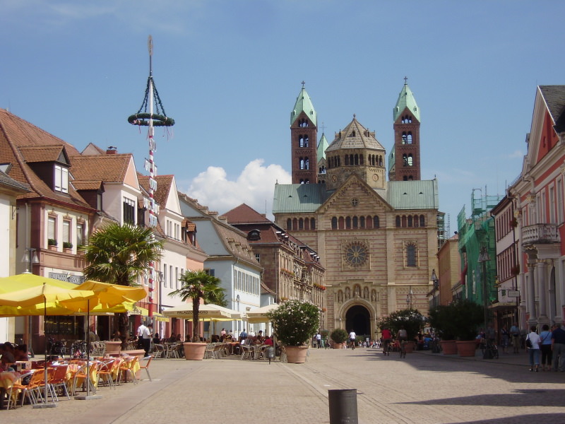 Maximillianstrasse and cathedral
